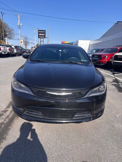 2015 Chrysler 200 S