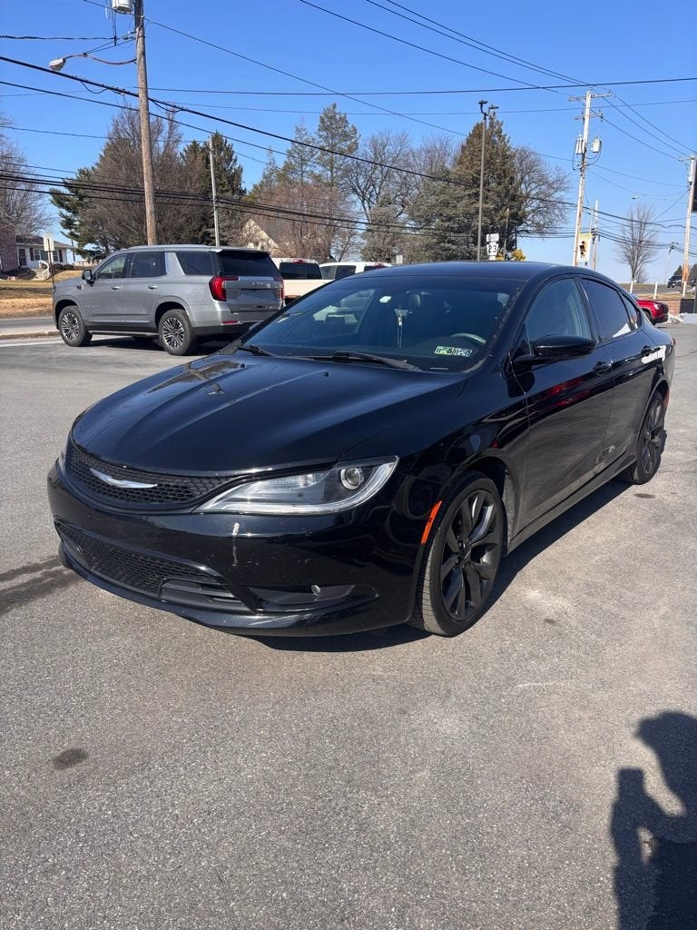 2015 Chrysler 200 S