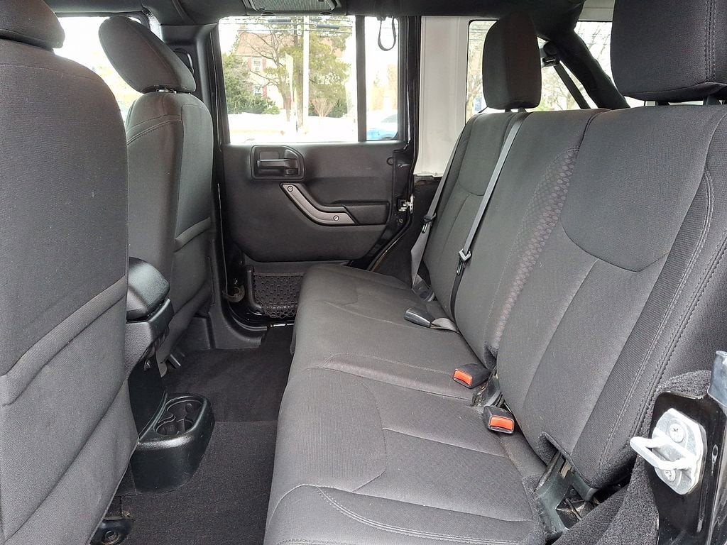 2017 Jeep Wrangler Unlimited Sport