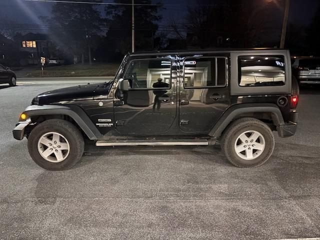 2017 Jeep Wrangler Unlimited Sport