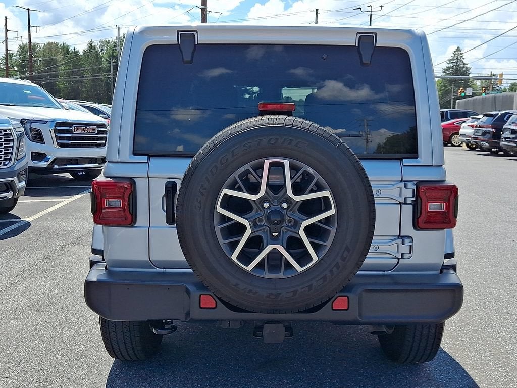 2024 Jeep Wrangler Sahara