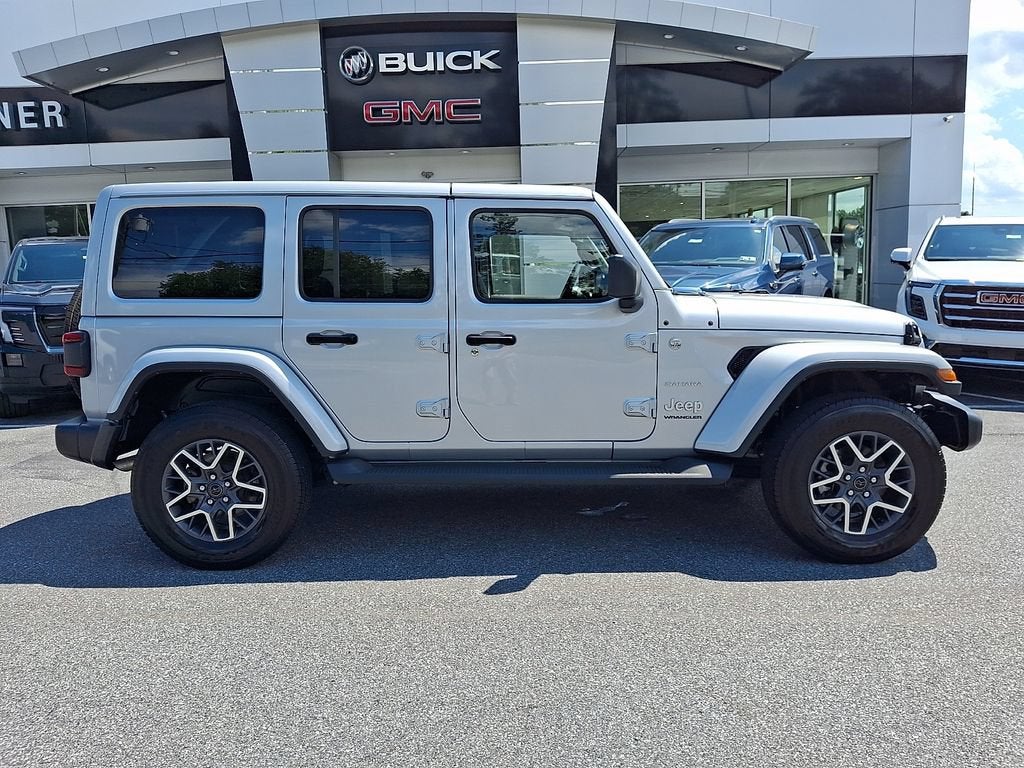 2024 Jeep Wrangler Sahara