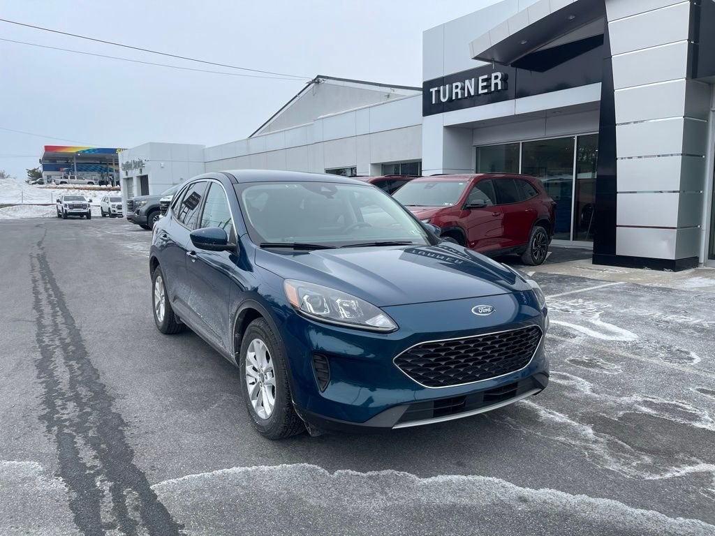 2020 Ford Escape SE