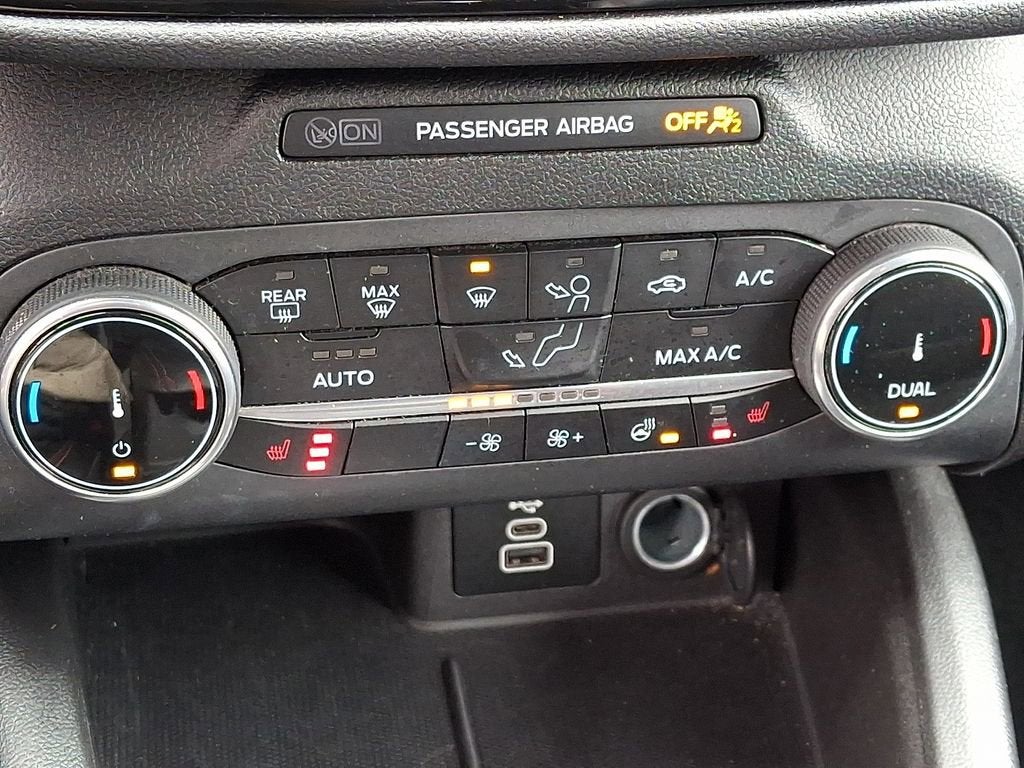 2025 Ford Escape ST-Line Select