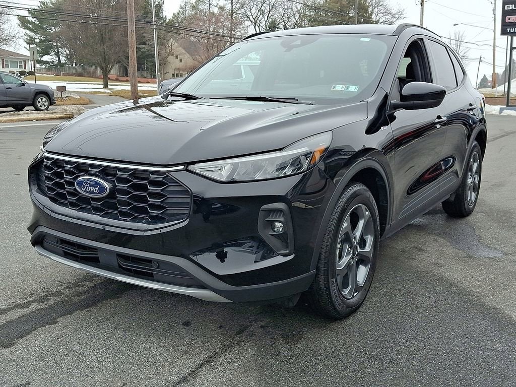 2025 Ford Escape ST-Line Select