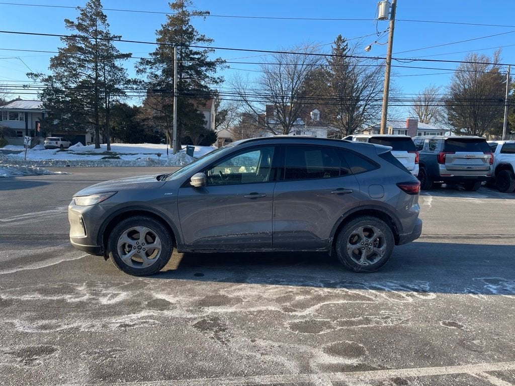 2025 Ford Escape ST-Line Select