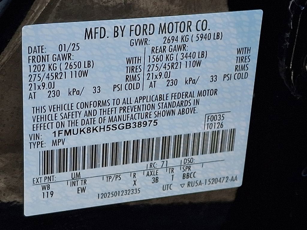 2025 Ford Explorer ST-Line