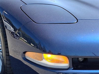 2000 Chevrolet Corvette Base
