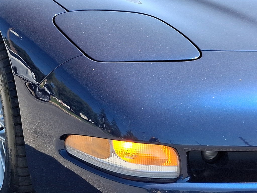 2000 Chevrolet Corvette Base