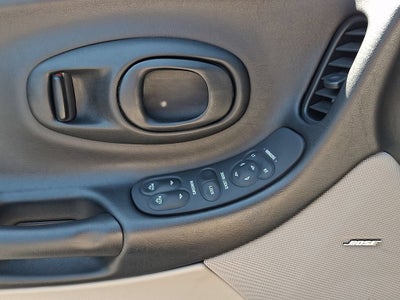 2000 Chevrolet Corvette Base