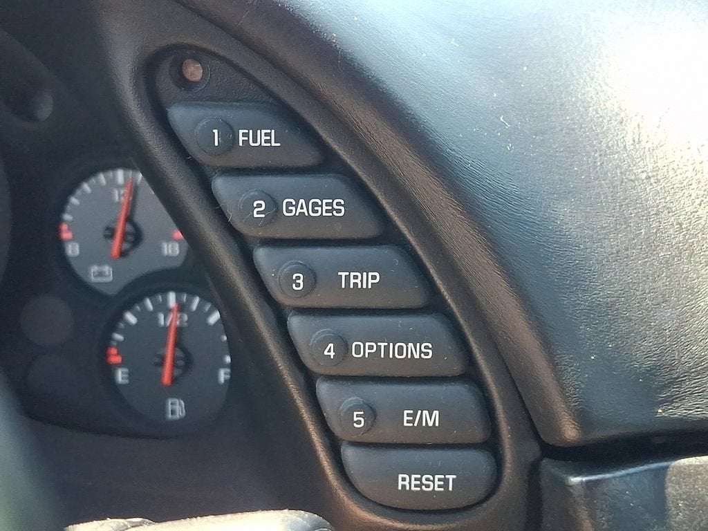 2000 Chevrolet Corvette Base