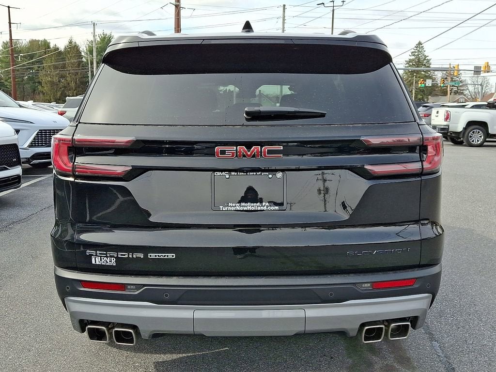 2025 GMC Acadia Elevation