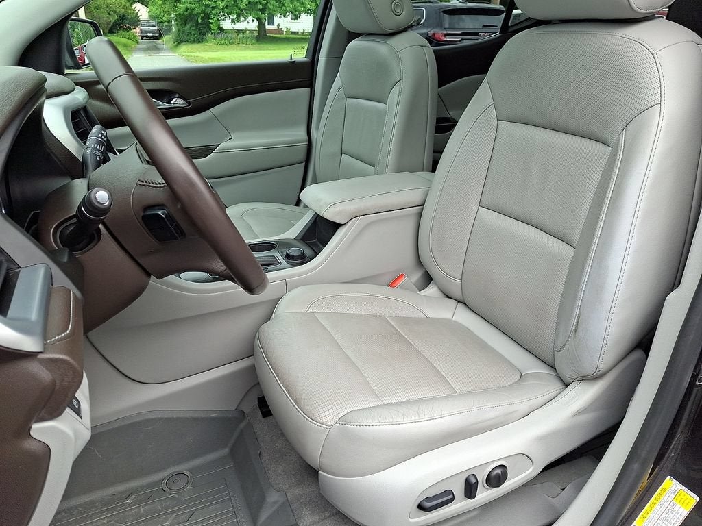 2019 GMC Acadia SLT
