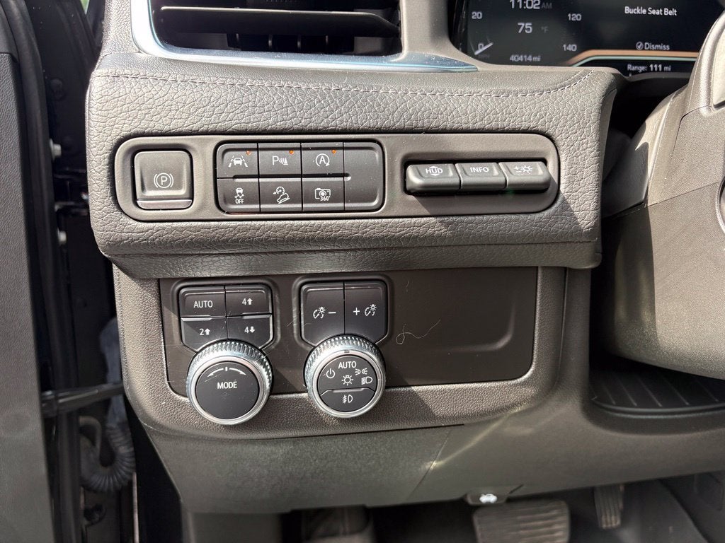 2023 GMC Yukon XL Denali