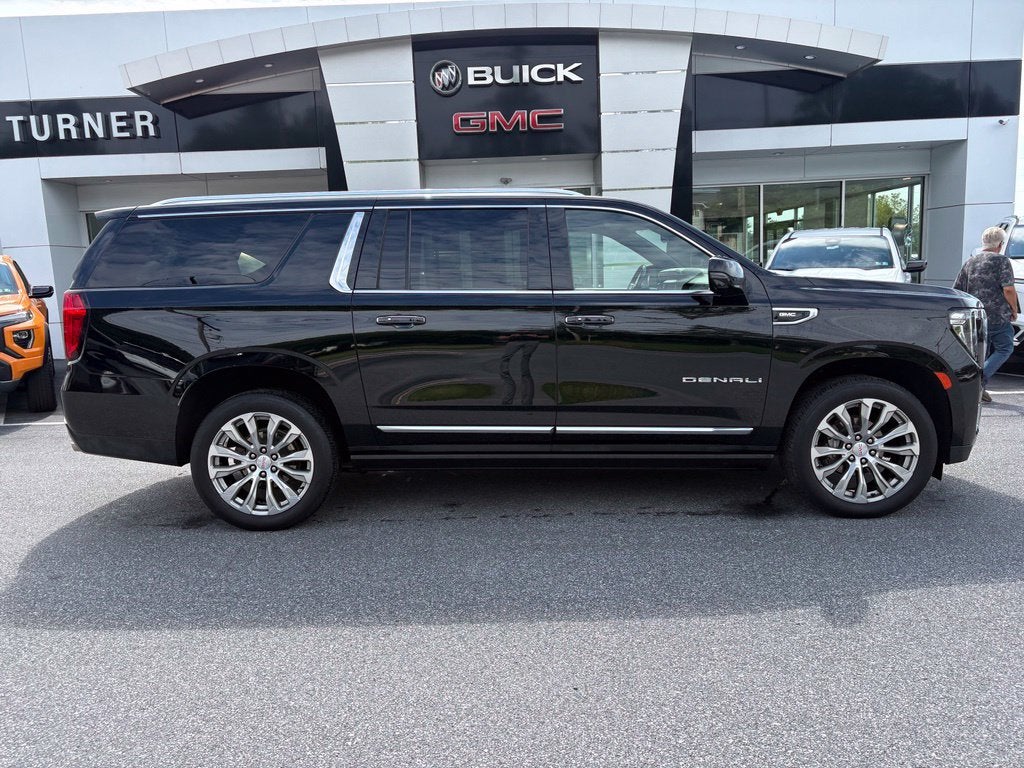 2023 GMC Yukon XL Denali