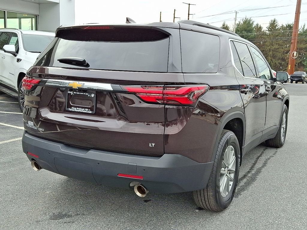 2023 Chevrolet Traverse LT Leather