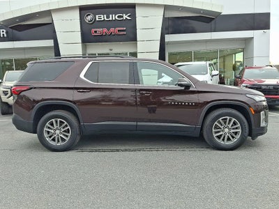 2023 Chevrolet Traverse LT Leather