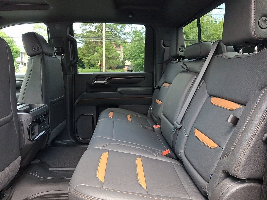 2025 GMC Sierra 2500 HD AT4