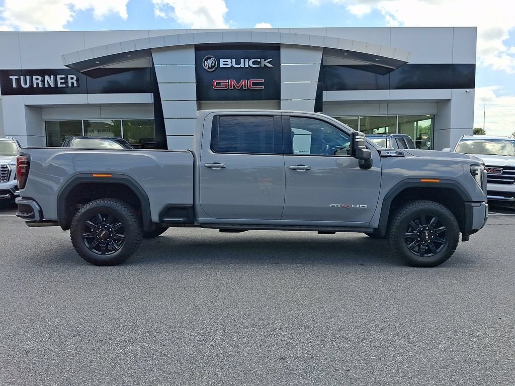 2025 GMC Sierra 2500 HD AT4