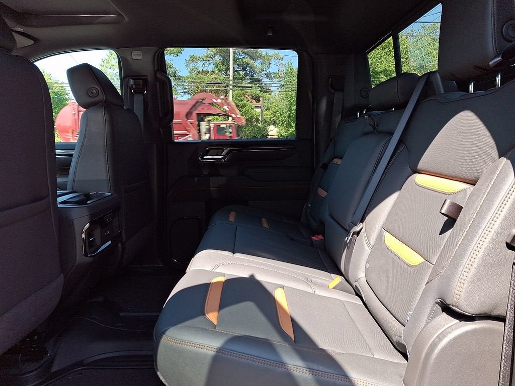 2026 GMC Sierra 2500HD AT4 - Photo 6