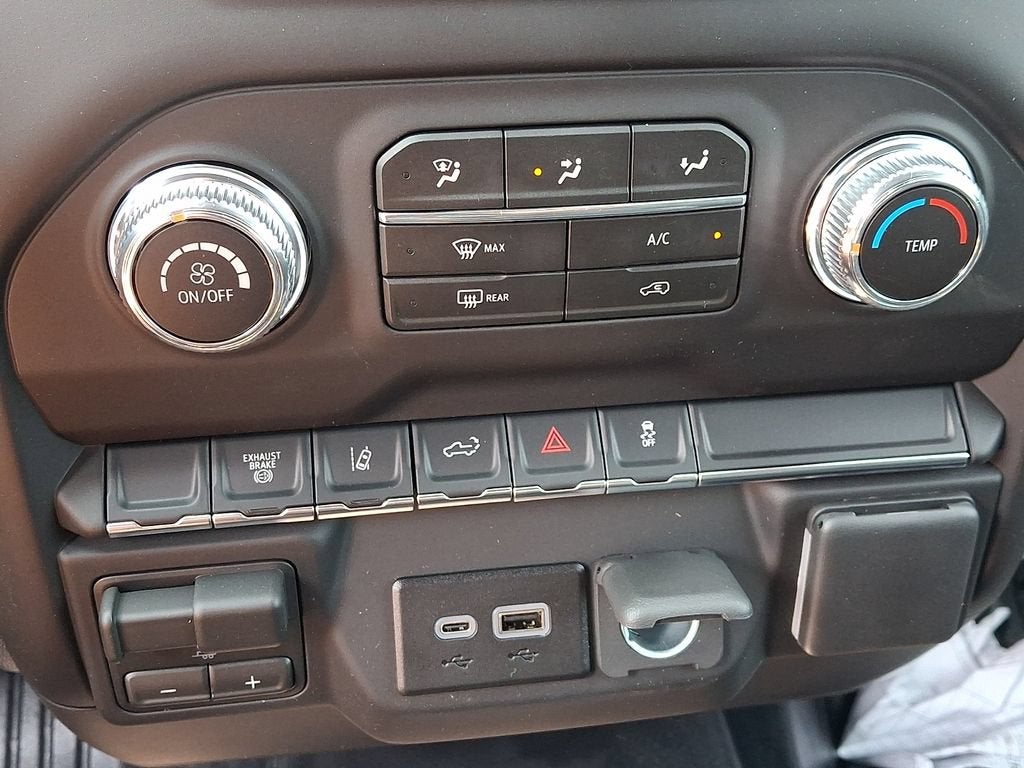 2026 GMC Sierra 3500 HD Pro DRW