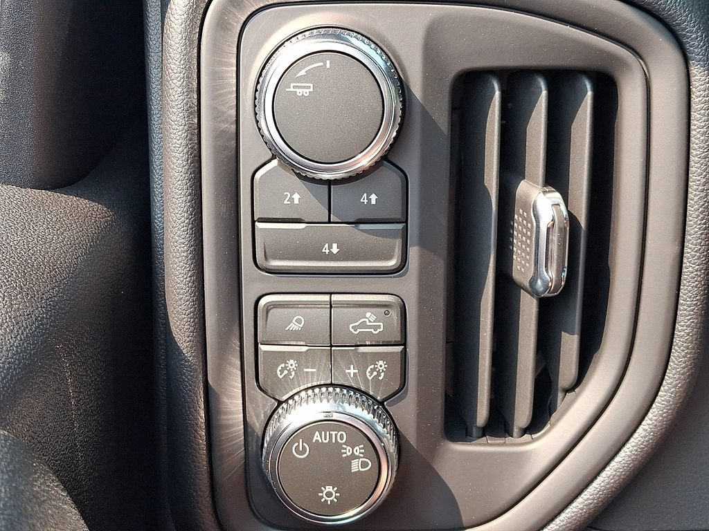 2026 GMC Sierra 3500 HD Pro DRW