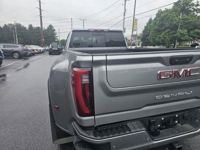 2025 GMC Sierra 3500 HD Denali DRW