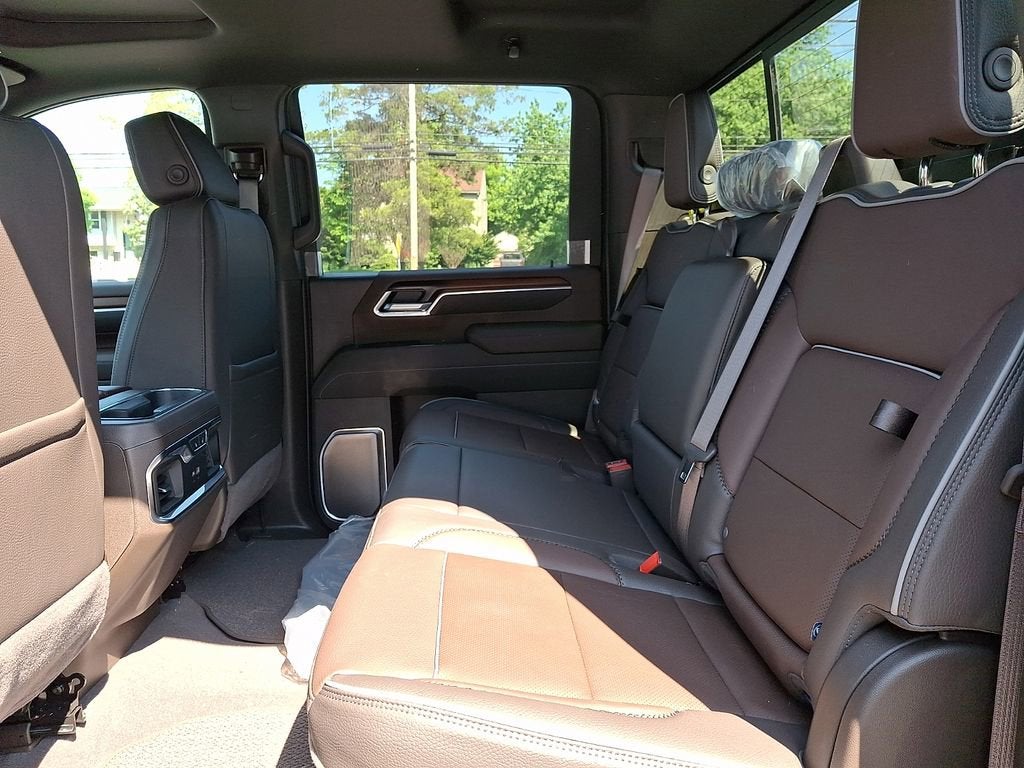 2026 GMC Sierra 3500 HD Denali DRW