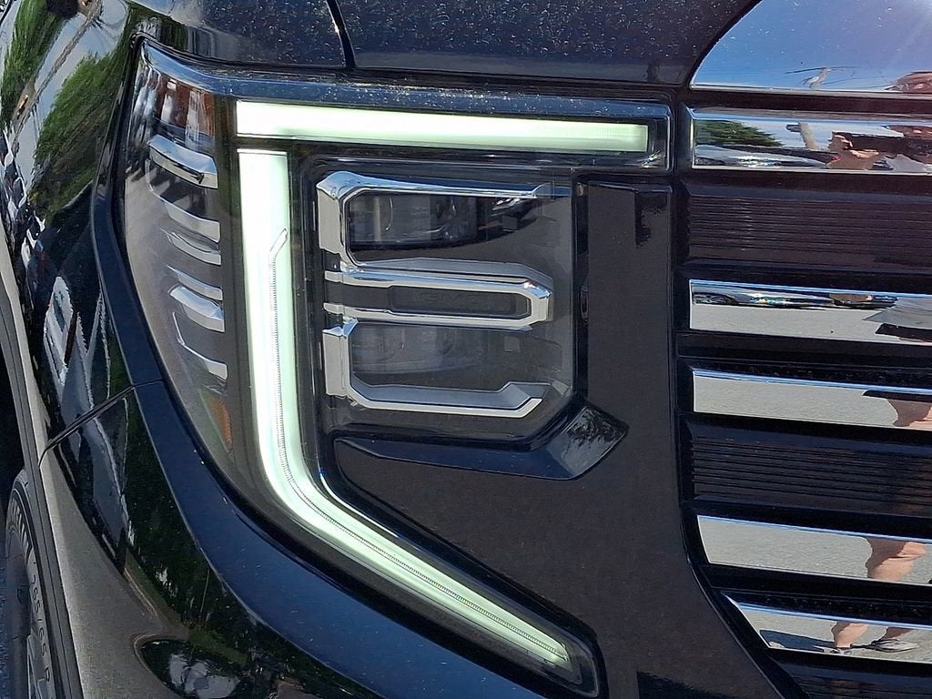 2026 GMC Sierra 1500 SLT - Photo 10