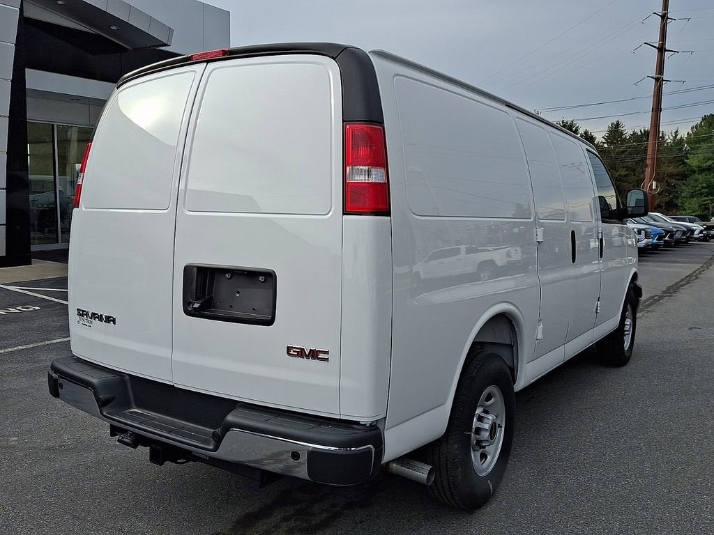2025 GMC Savana Cargo Work Van