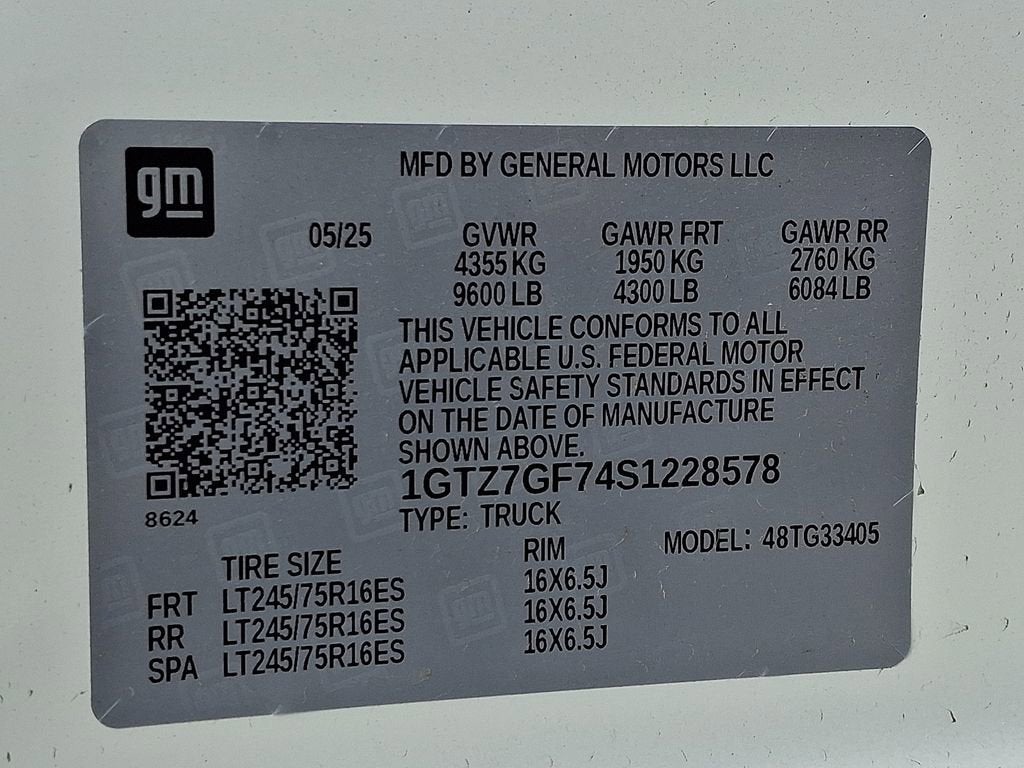 2025 GMC Savana Cargo Work Van