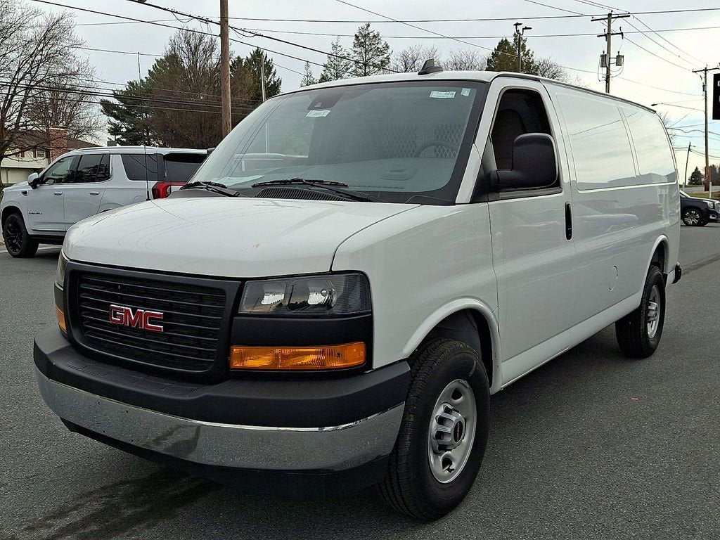 2025 GMC Savana Cargo Work Van
