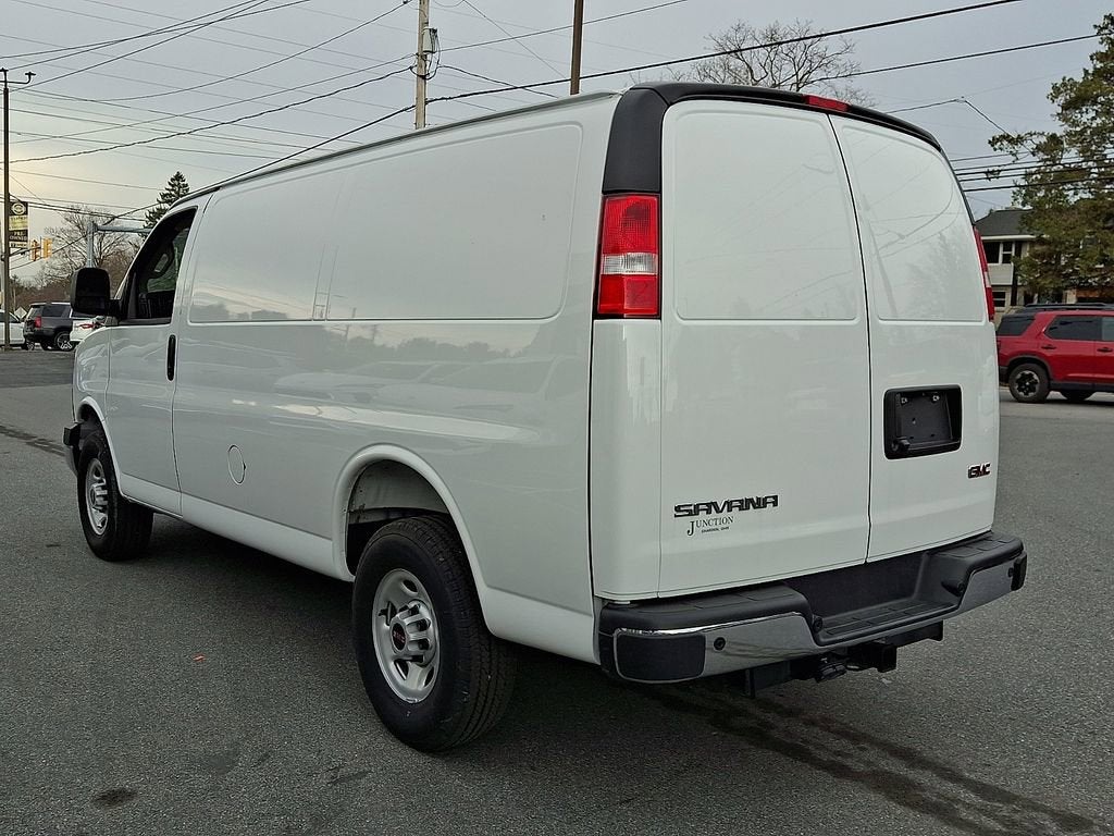 2025 GMC Savana Cargo Work Van