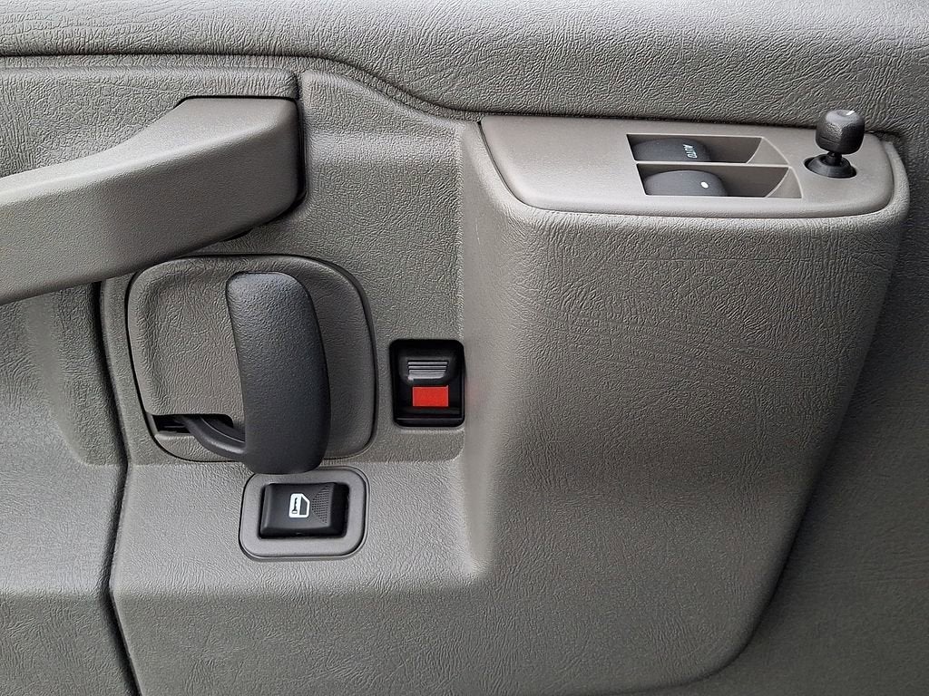 2025 GMC Savana Cargo Work Van