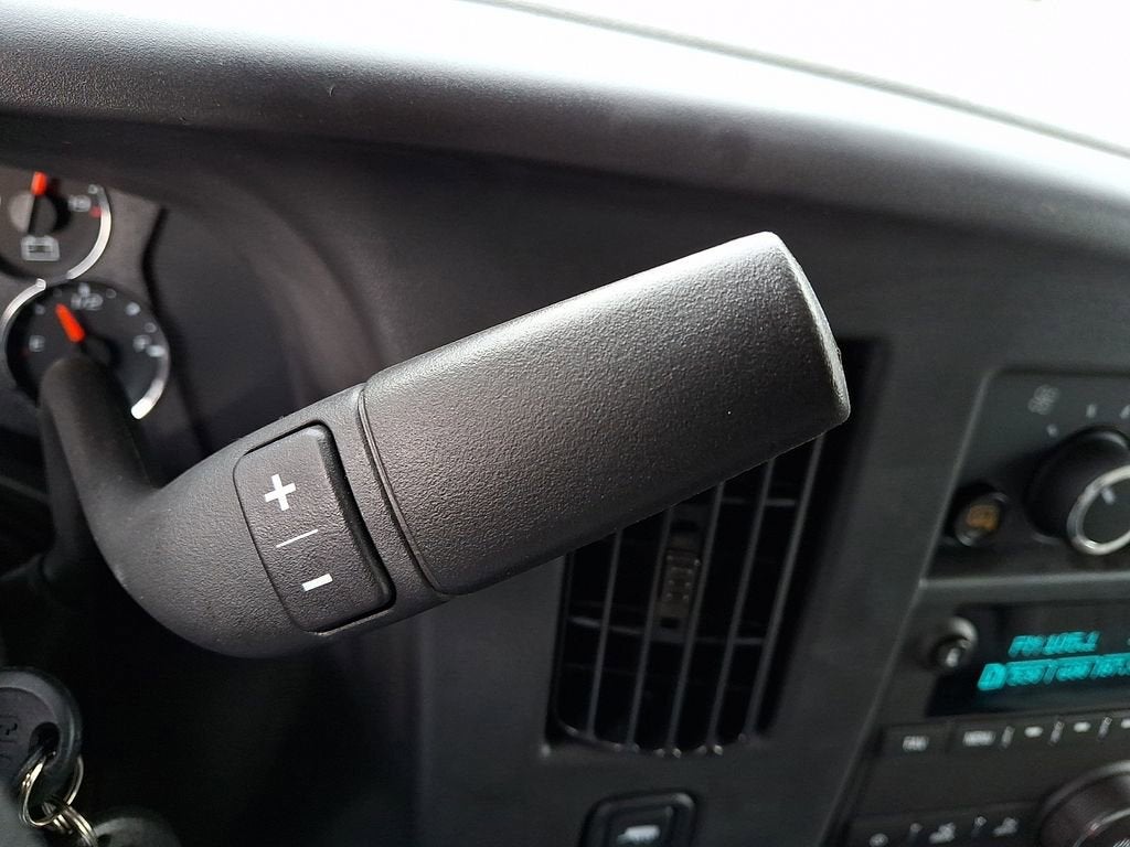 2025 GMC Savana Cargo Work Van