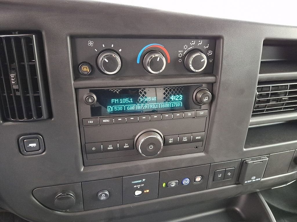 2025 GMC Savana Cargo Work Van