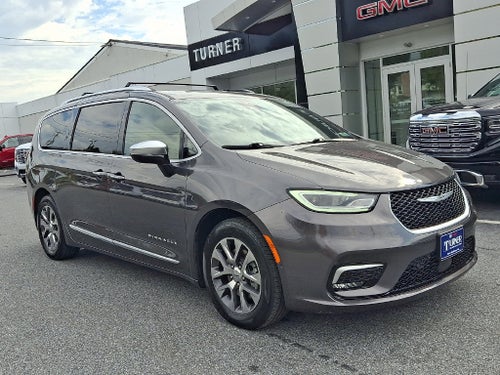 2023 Chrysler Pacifica Hybrid Pinnacle