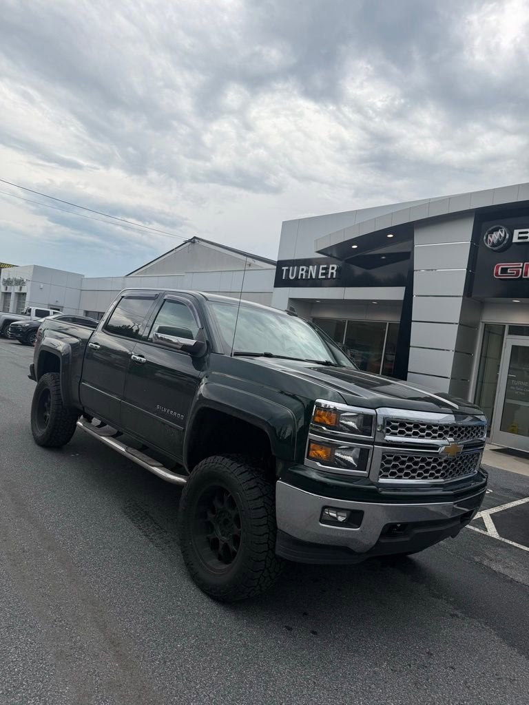 2015 Chevrolet Silverado 1500's photo