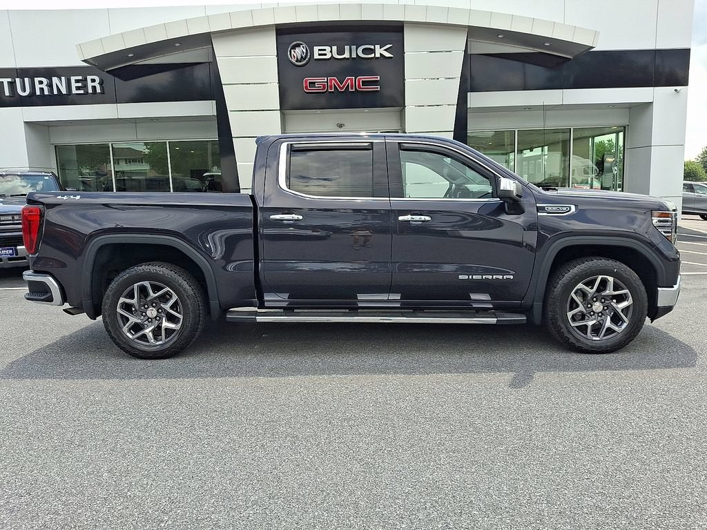 2022 GMC Sierra 1500 SLT