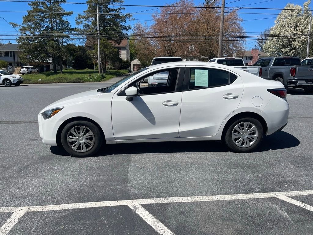 2020 Toyota Yaris Sedan L