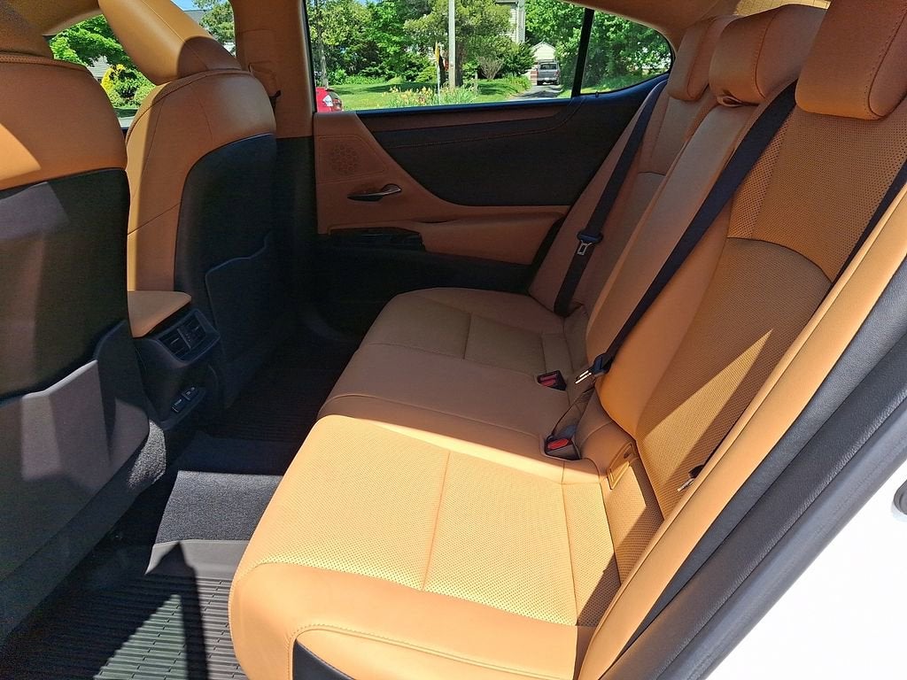 2022 Lexus ES ES 350