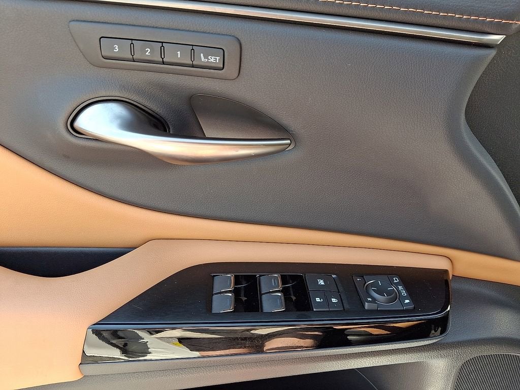 2022 Lexus ES ES 350