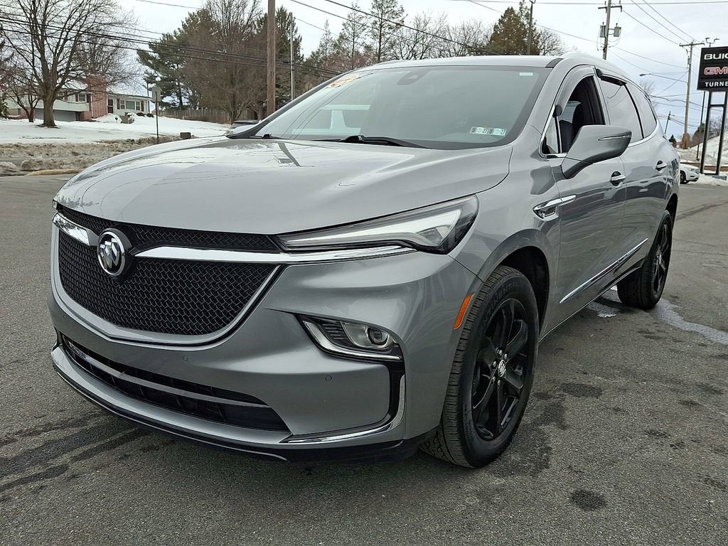 2023 Buick Enclave Essence
