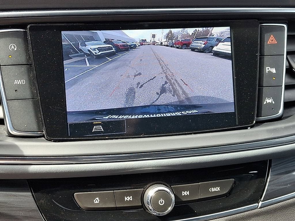 2023 Buick Enclave Essence