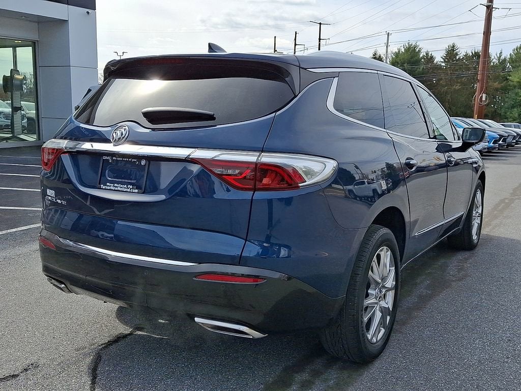 2023 Buick Enclave Essence