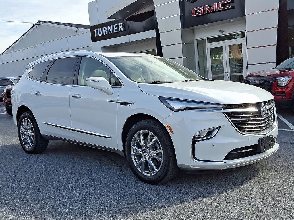 2023 Buick Enclave Premium