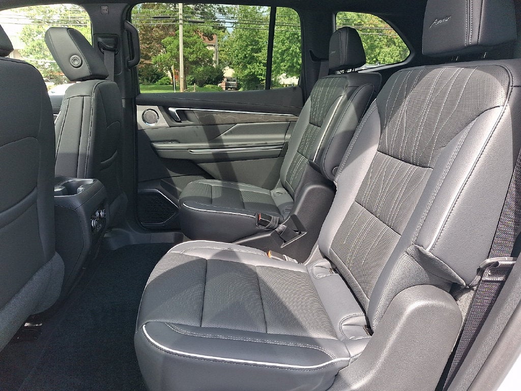 2027 Buick Enclave Avenir
