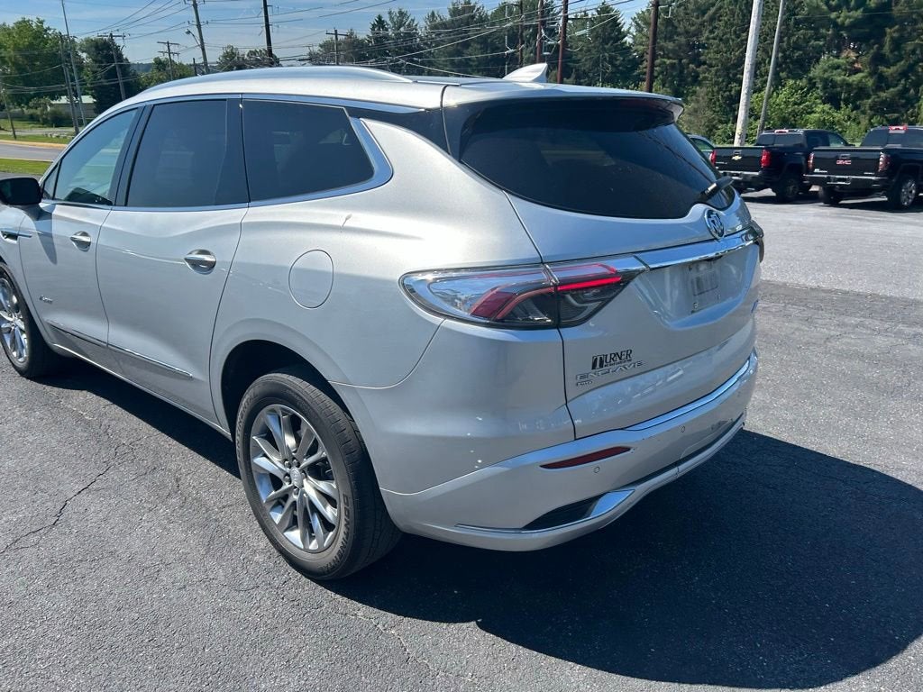 2022 Buick Enclave Avenir