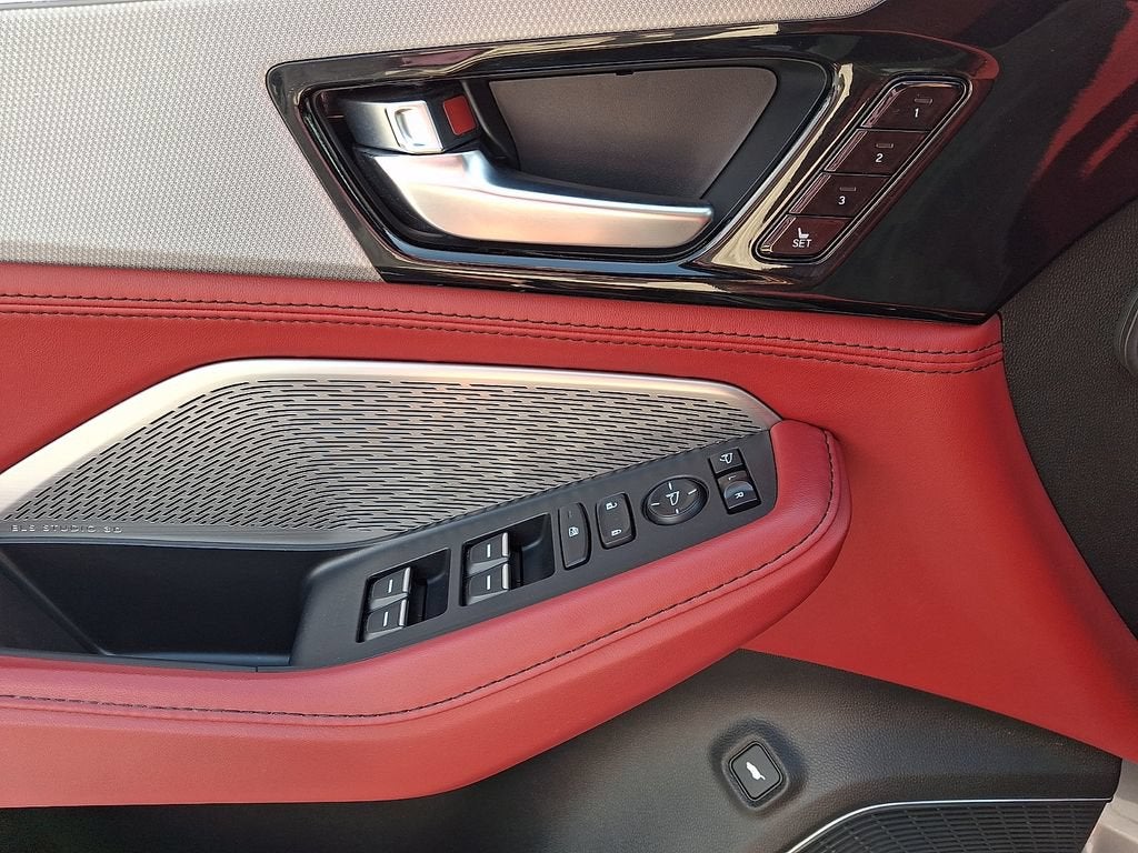 2023 Acura MDX w/A-Spec Package
