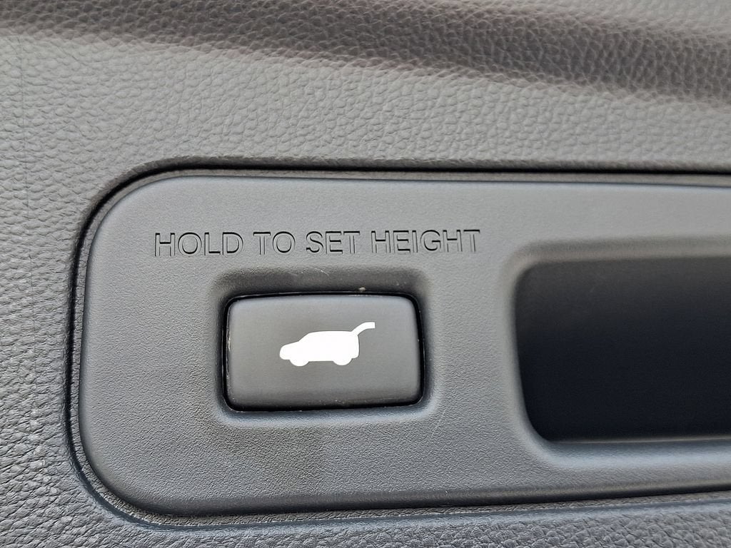 2023 Acura MDX w/A-Spec Package
